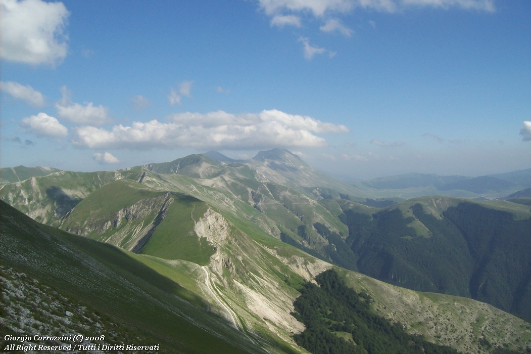 Monte Bicco e Monte Bove Sud: la montagna deturpata