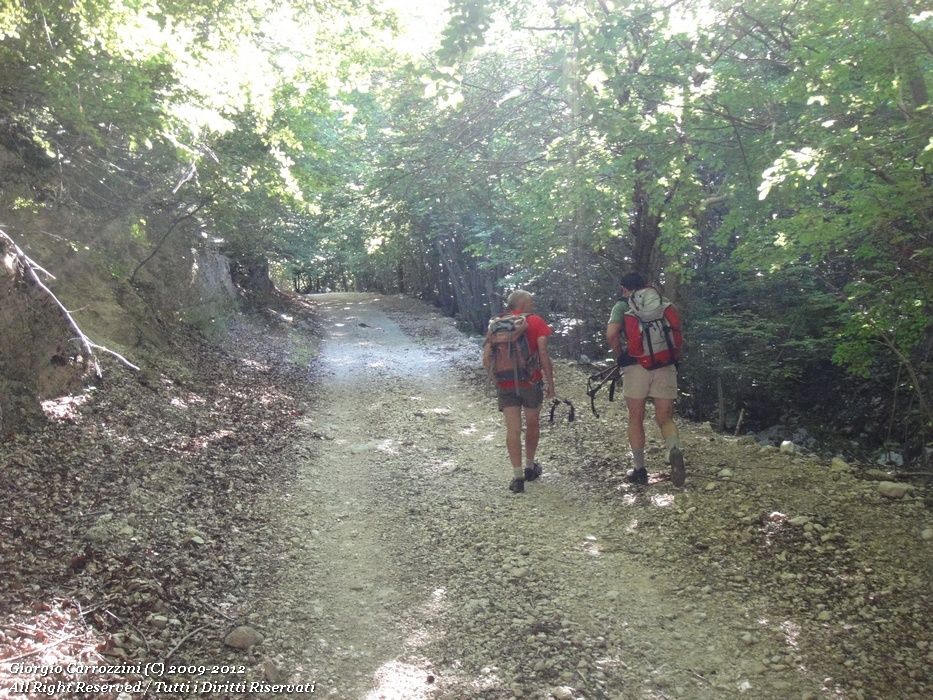 Escursione al Monte Cava (2000 m) per la Valle Amara