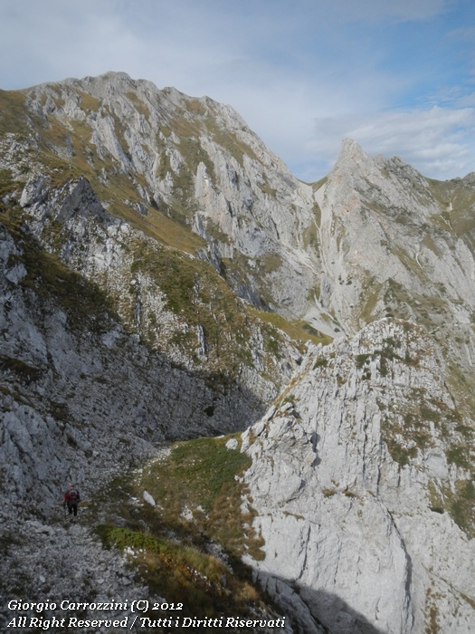 Dente del Lupo (2297 m)