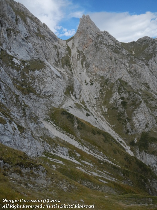 Dente del Lupo (2297 m)