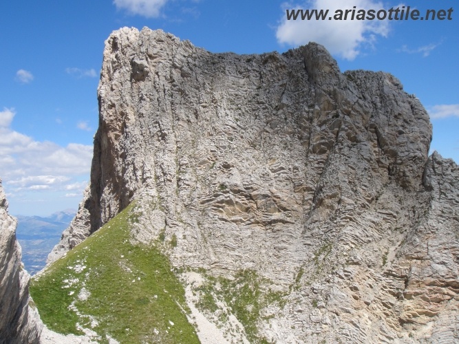 Dente del Lupo (2297 m)
