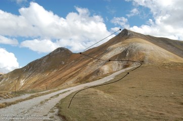 Pizzo Tre Vescovi (2092 m) dal Rifugio del Fargno